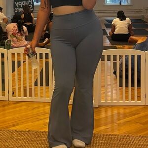 lululemon yoga pants